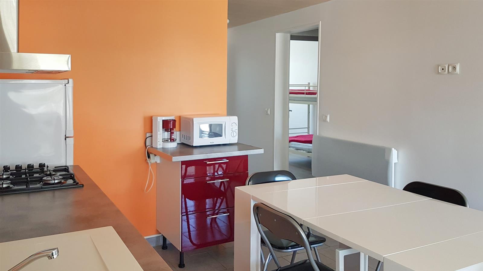 Appartement Confort 4/6 personnes , la cuisine - Camping La Siesta | La Faute sur Mer