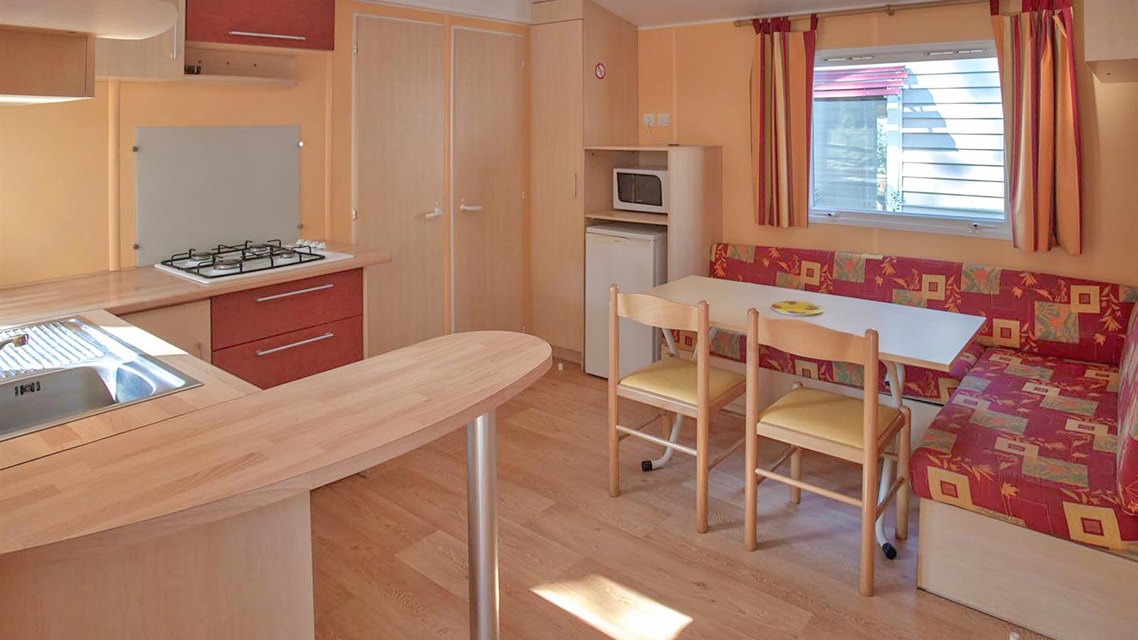 Location mobil home au Camping La Siesta, camping 4 étoiles avec espace aquatique, location emplacements, mobil homes, chalets, appartements, vente de mobil homes à La Faute sur Mer en Vendée - Camping La Siesta | La Faute sur Mer