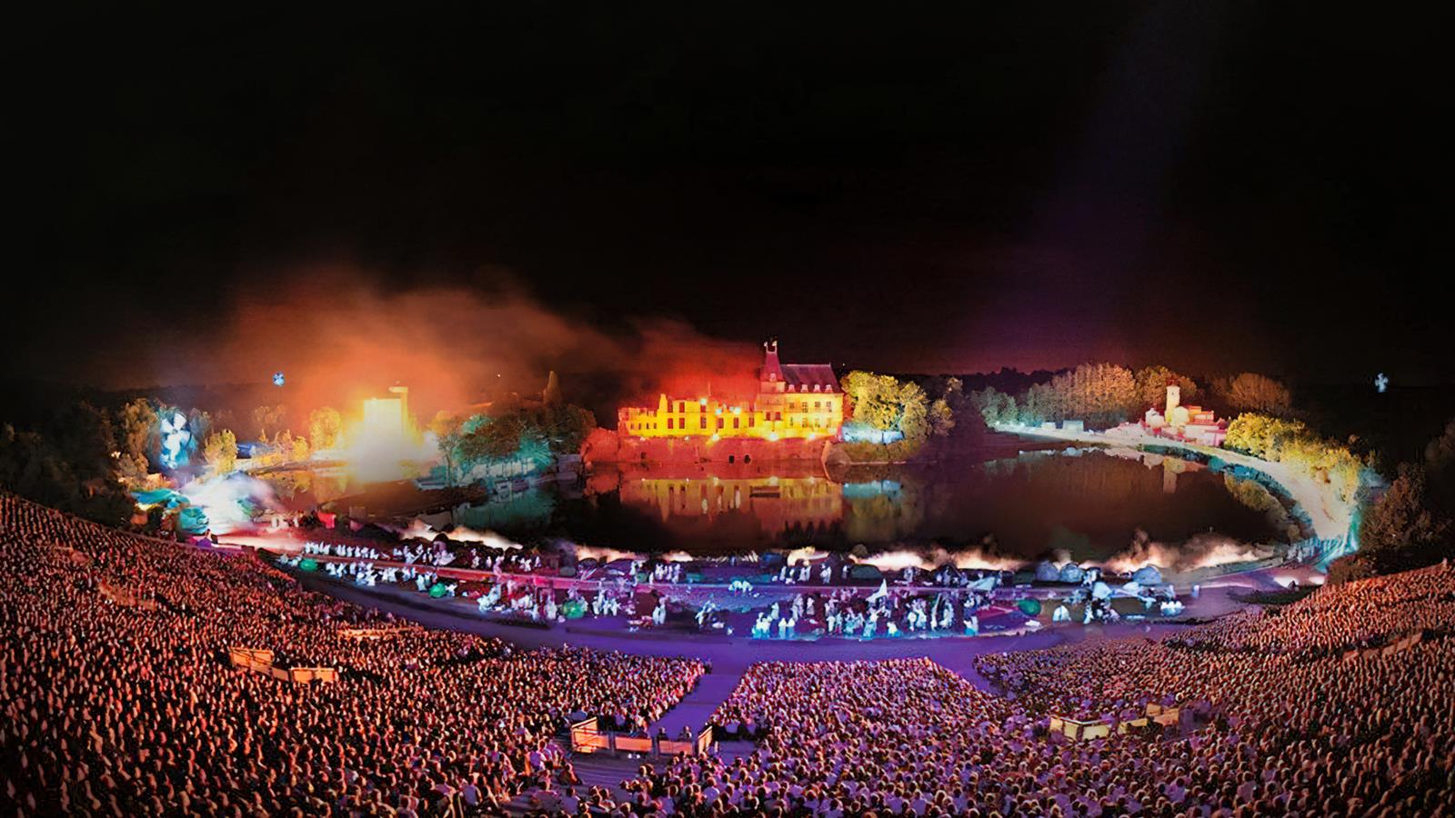 Puy du Fou près du Camping La Siesta - Camping La Siesta | La Faute sur Mer