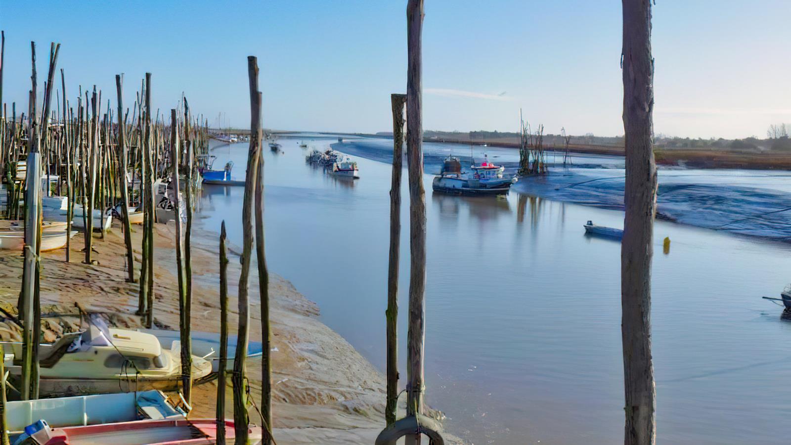 Port de L'aiguillon la Presqu'île - Camping La Siesta | La Faute sur Mer