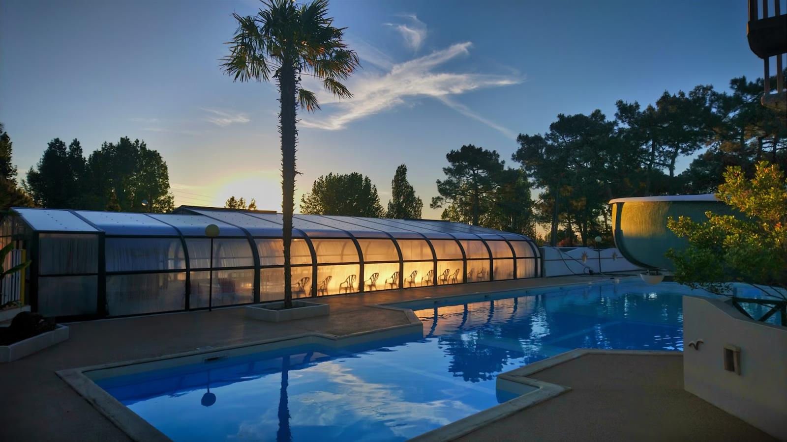 Camping 4* La Siesta, piscine couverte - Camping La Siesta | La Faute sur Mer